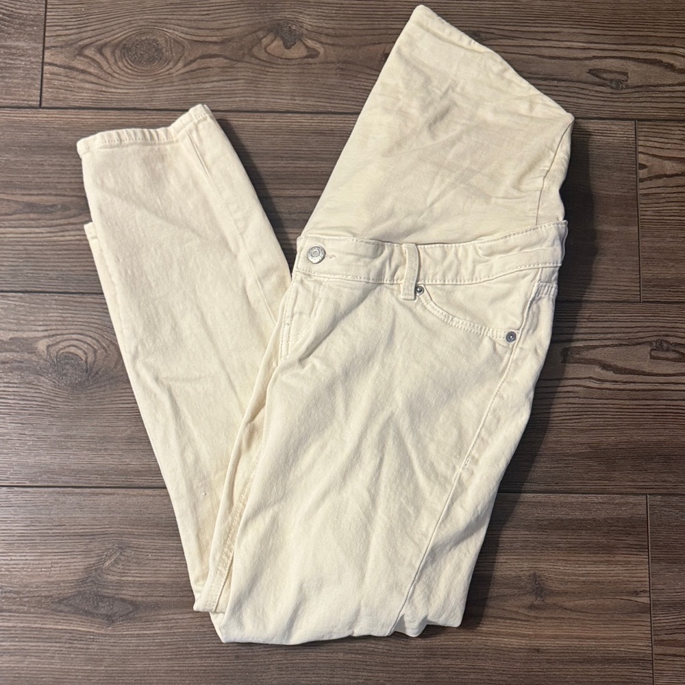 H&M MAMA Cream Straight Leg Jeans